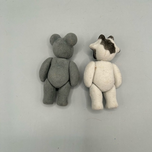 Vintage Miniature Flocked Plastic Mouse And Cow Characters Moveable Arms Legs - Picture 3 of 3